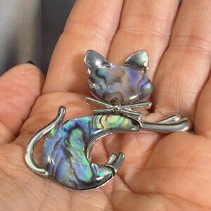 Cat Brooch Abalone Inlay Silver Tone Convertible Pendant 1.75”